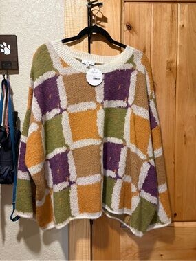 Women’s multi color sweater